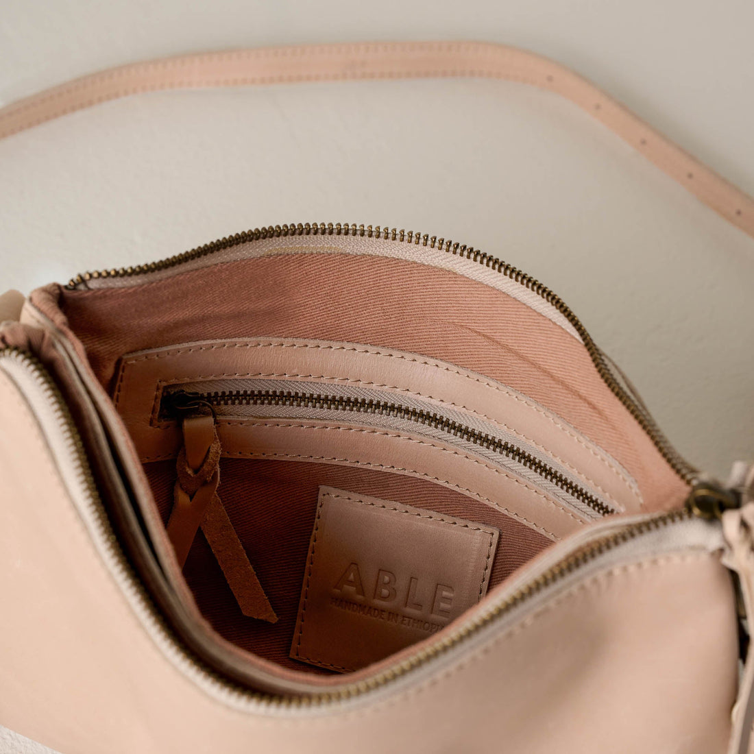 Martha Crossbody