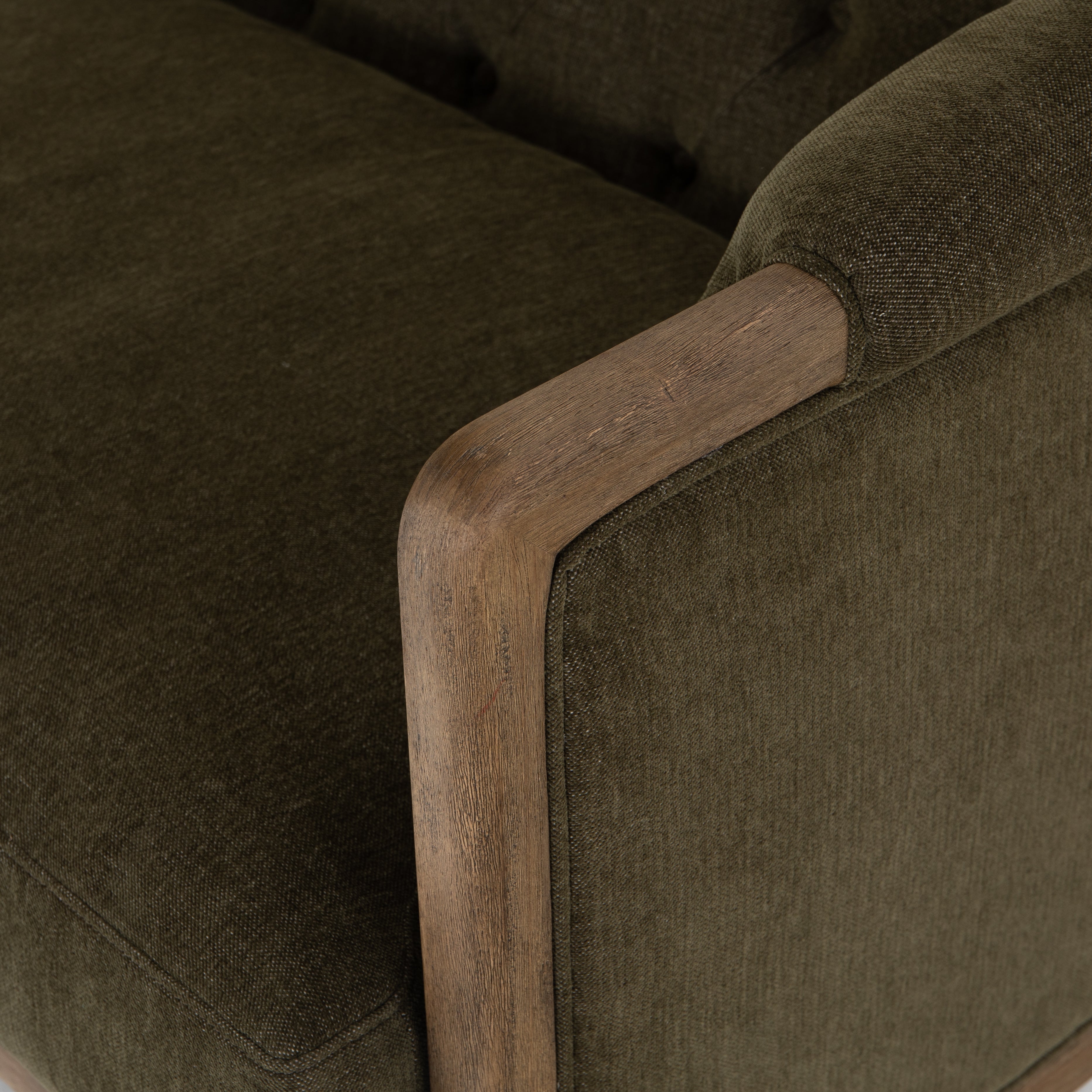 Elliott Sofa
