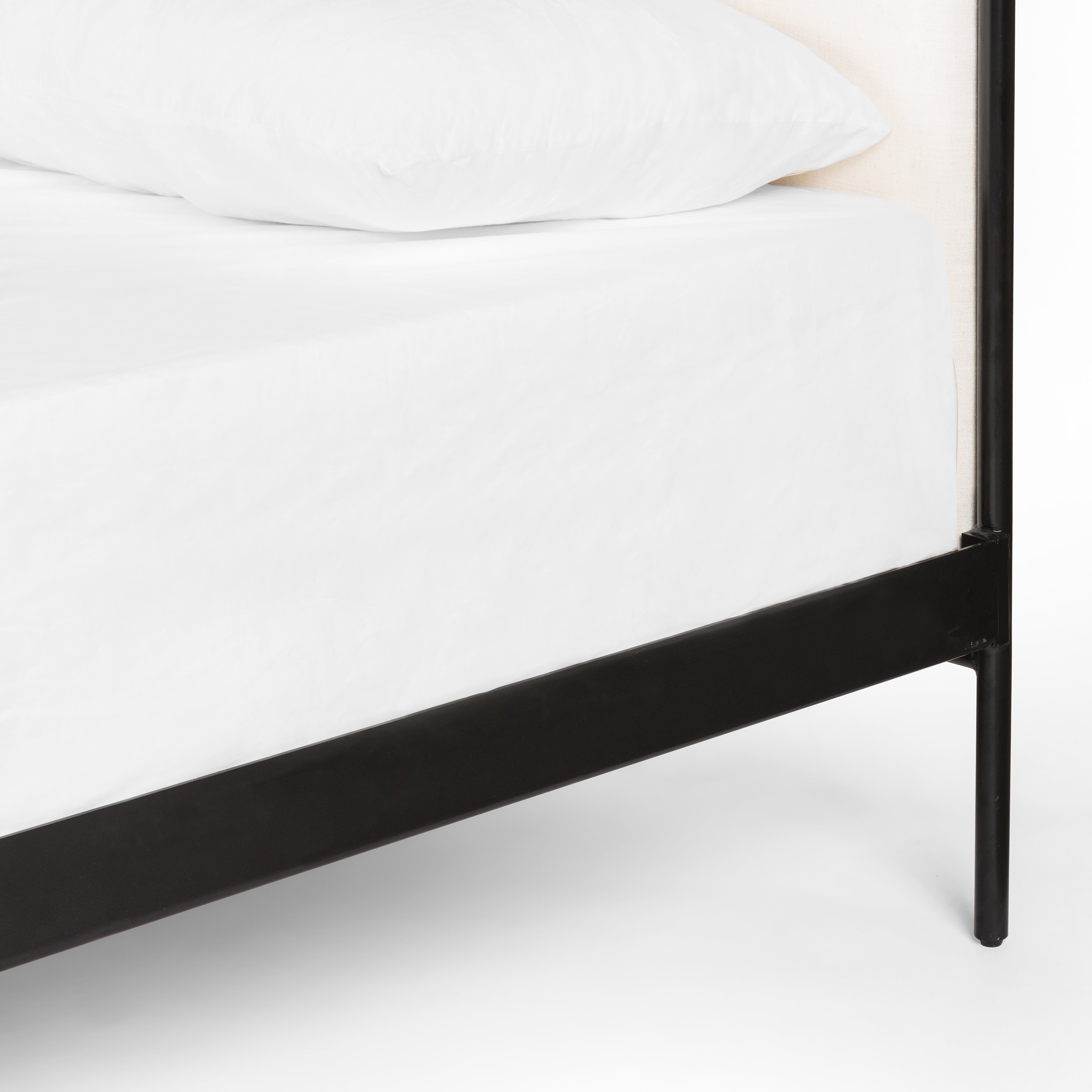 Colette Bed