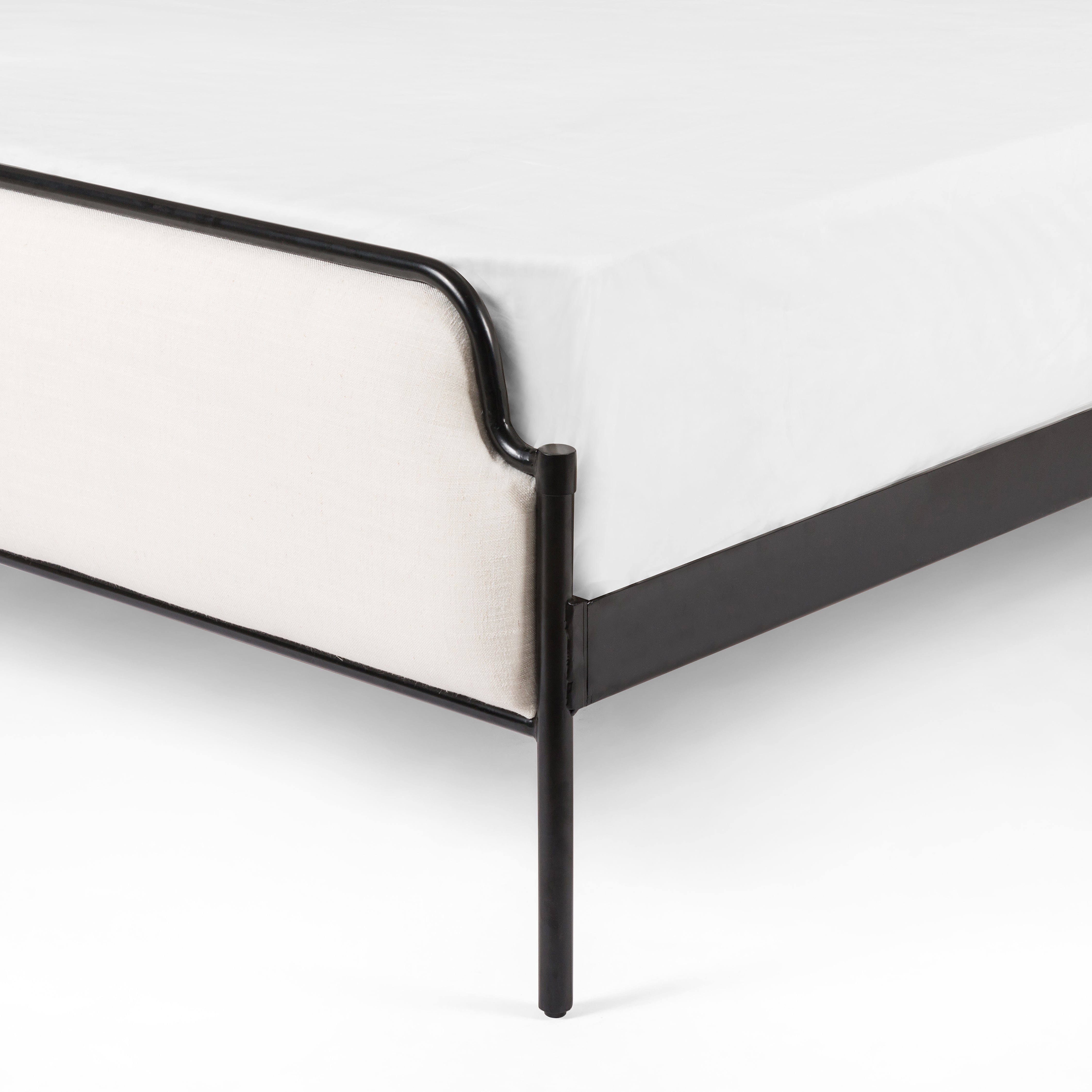 Colette Bed