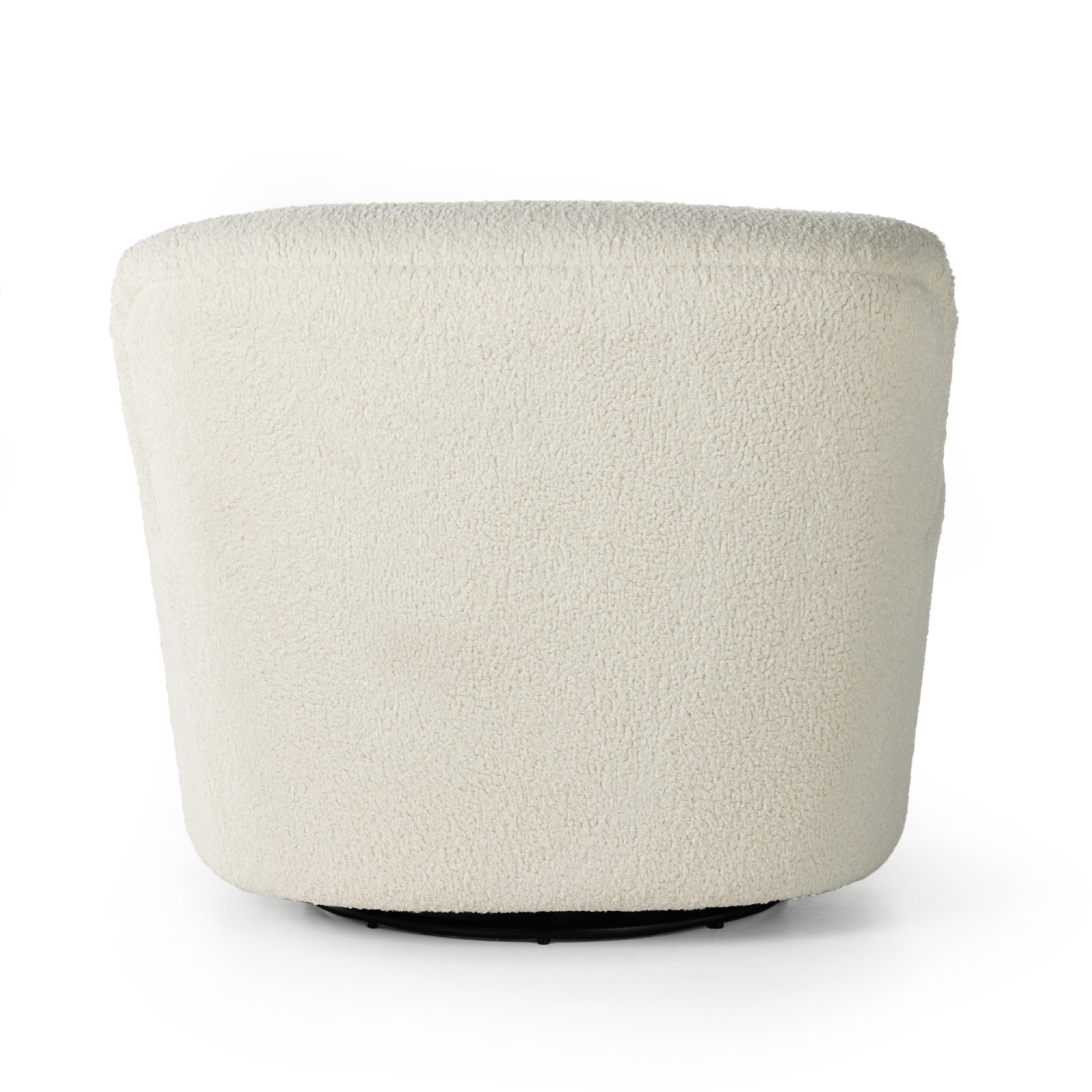 Ruby Swivel Chair