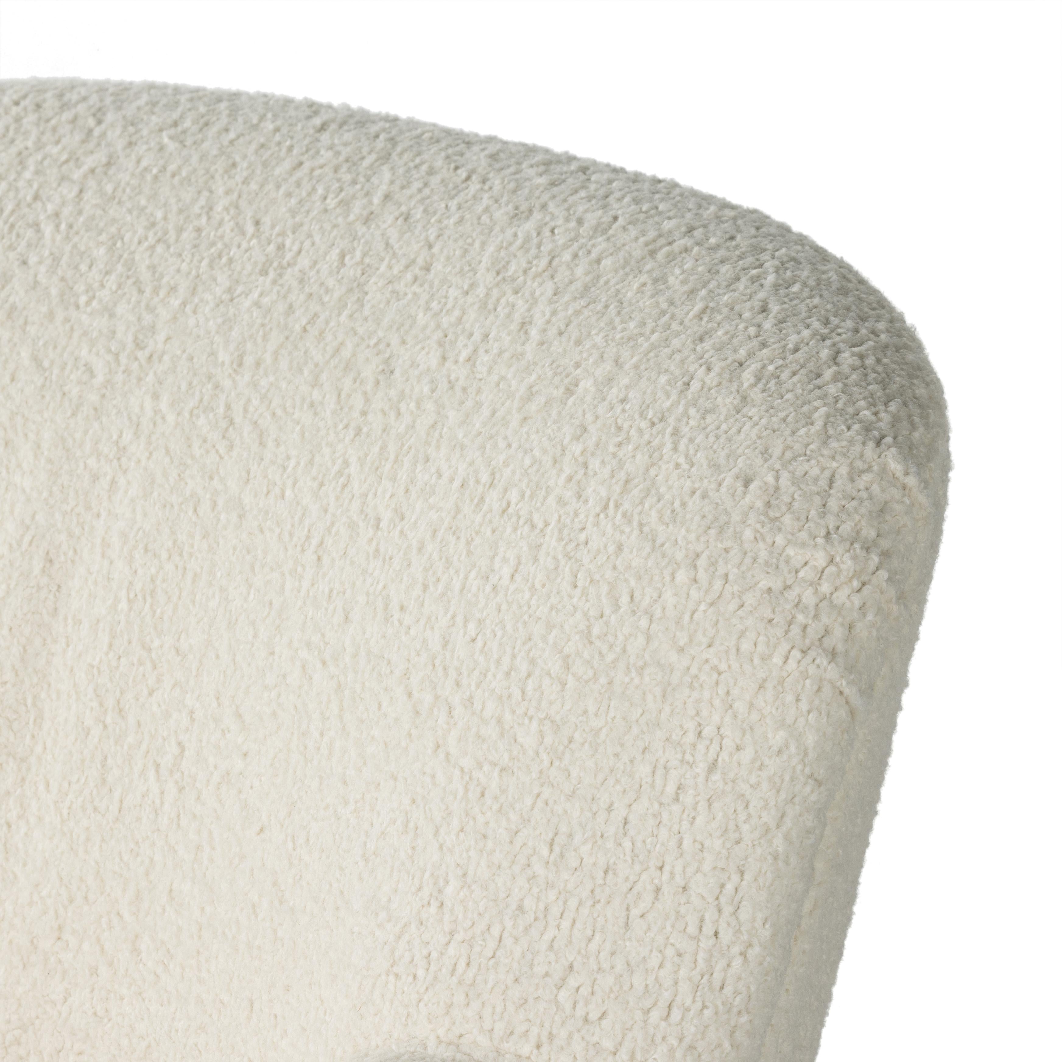 Ruby Swivel Chair