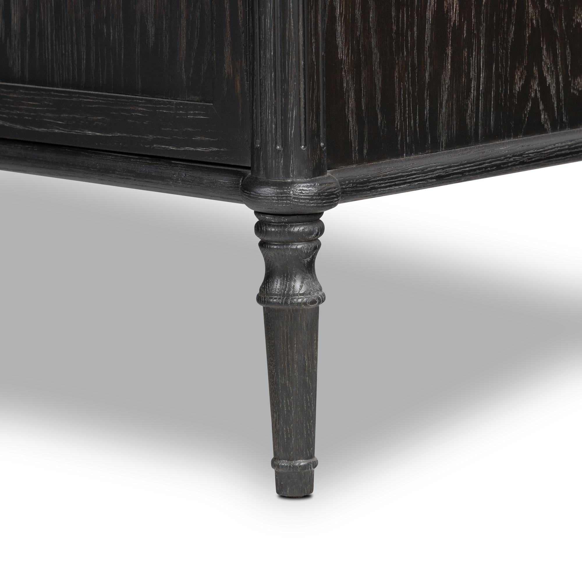 Gabrielle Cabinet