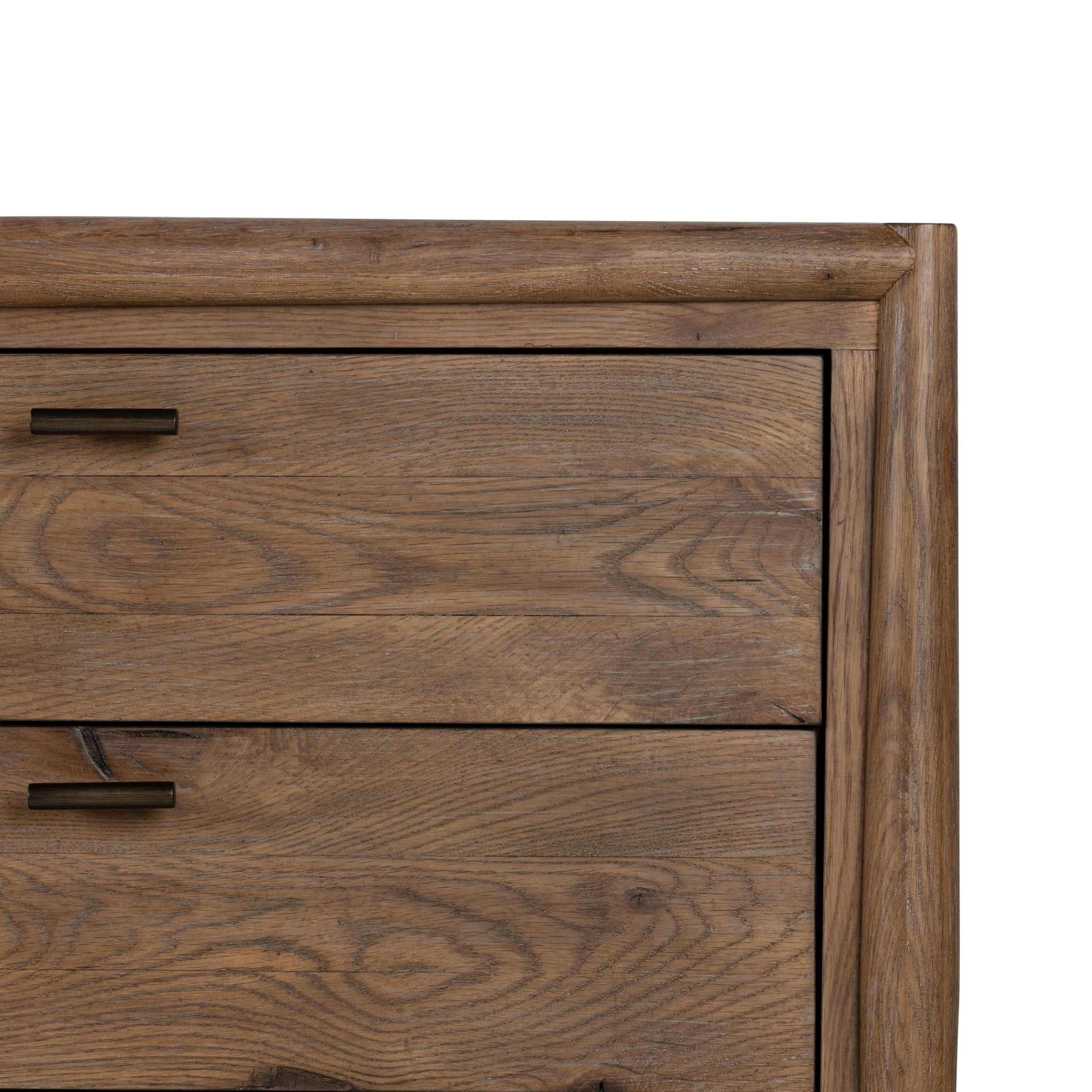 Flint Dresser