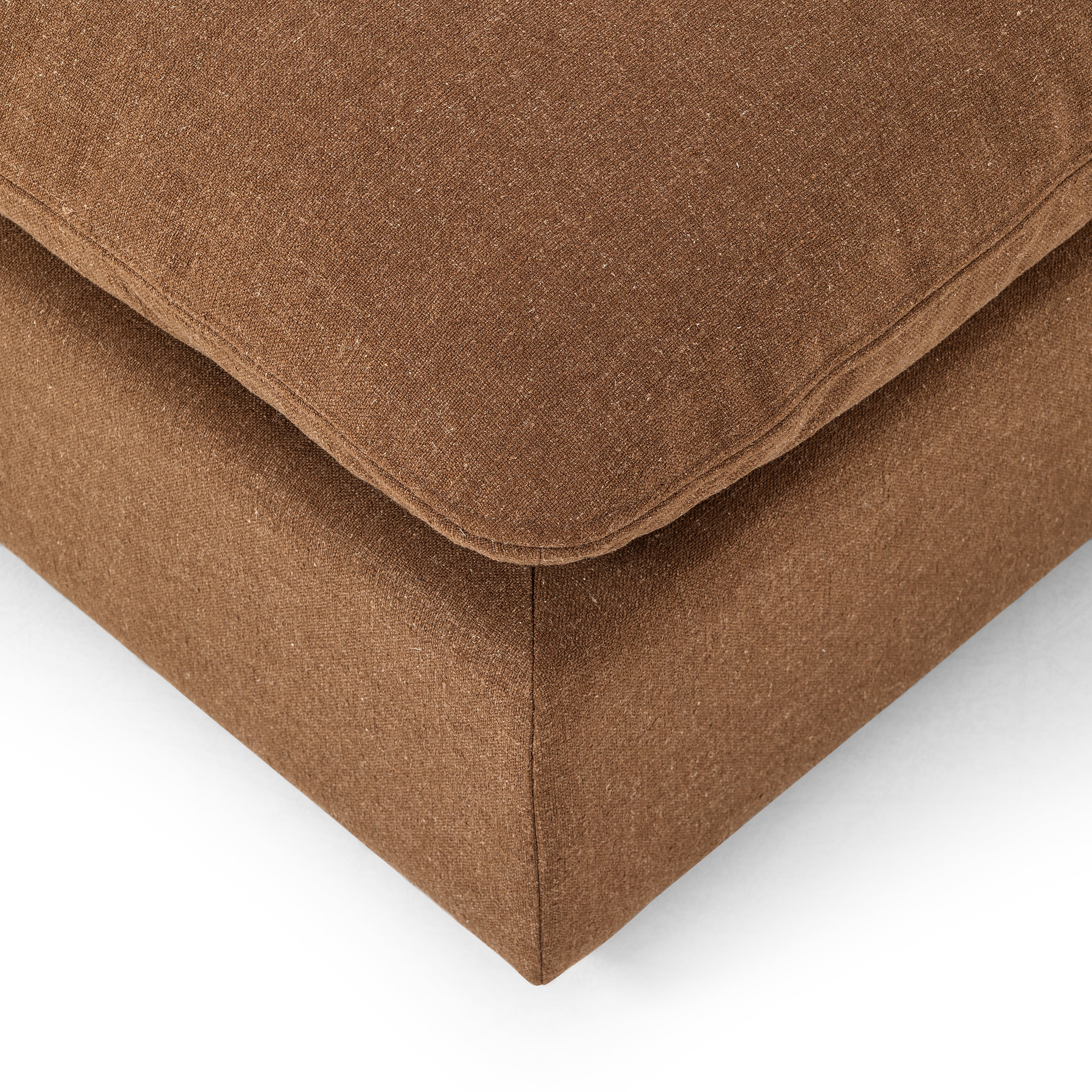 Laura Ottoman