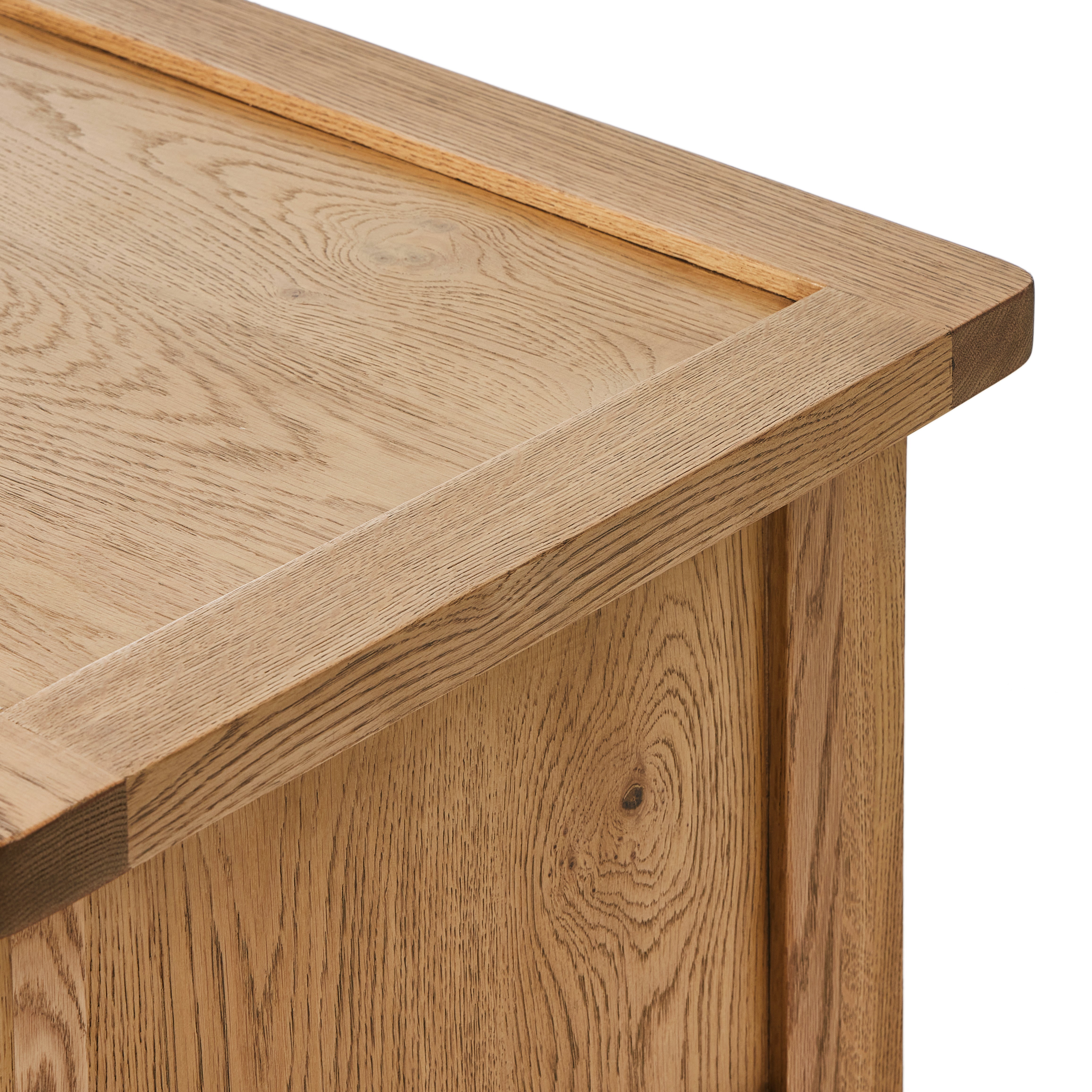 Evans Nightstand