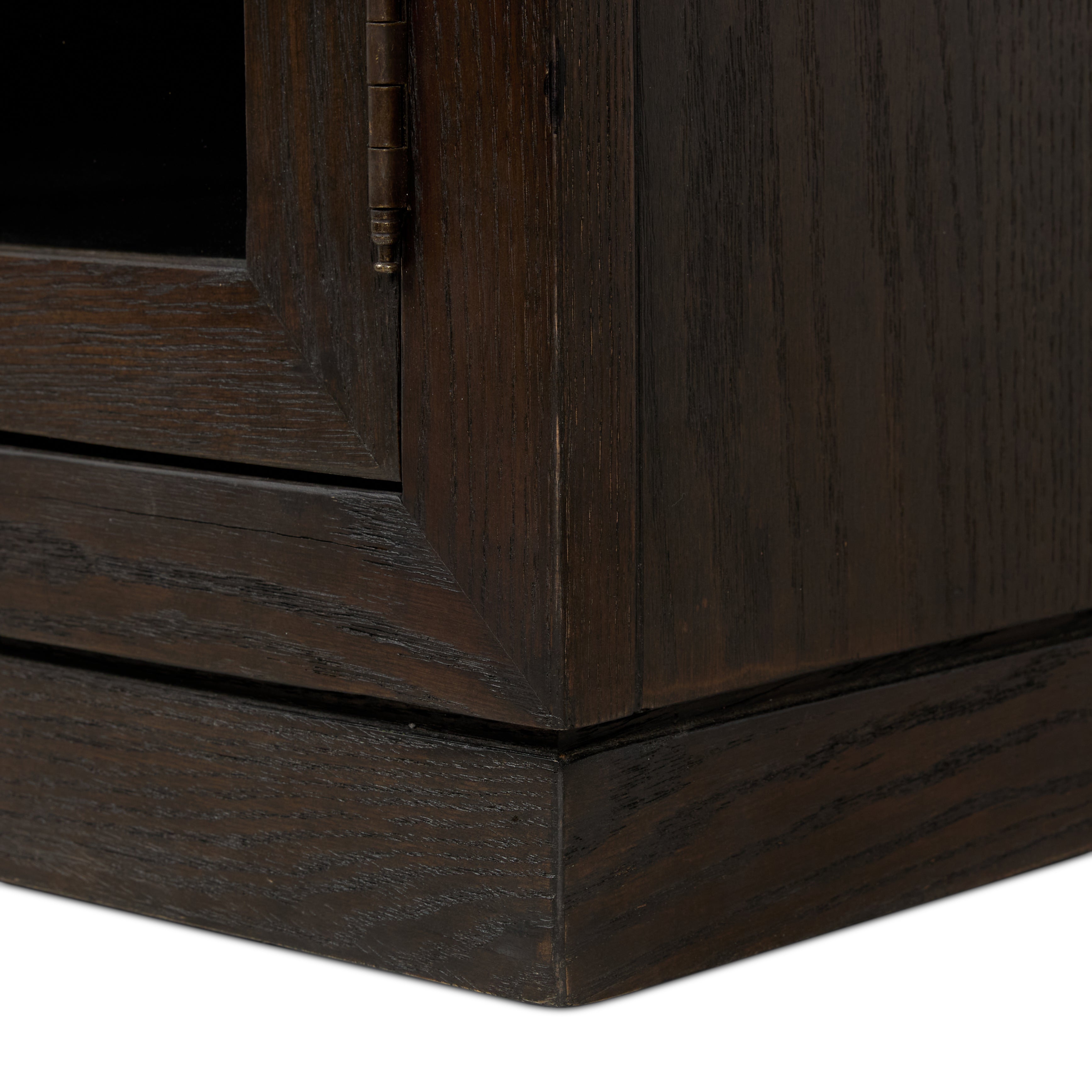 Sabrina Media Console