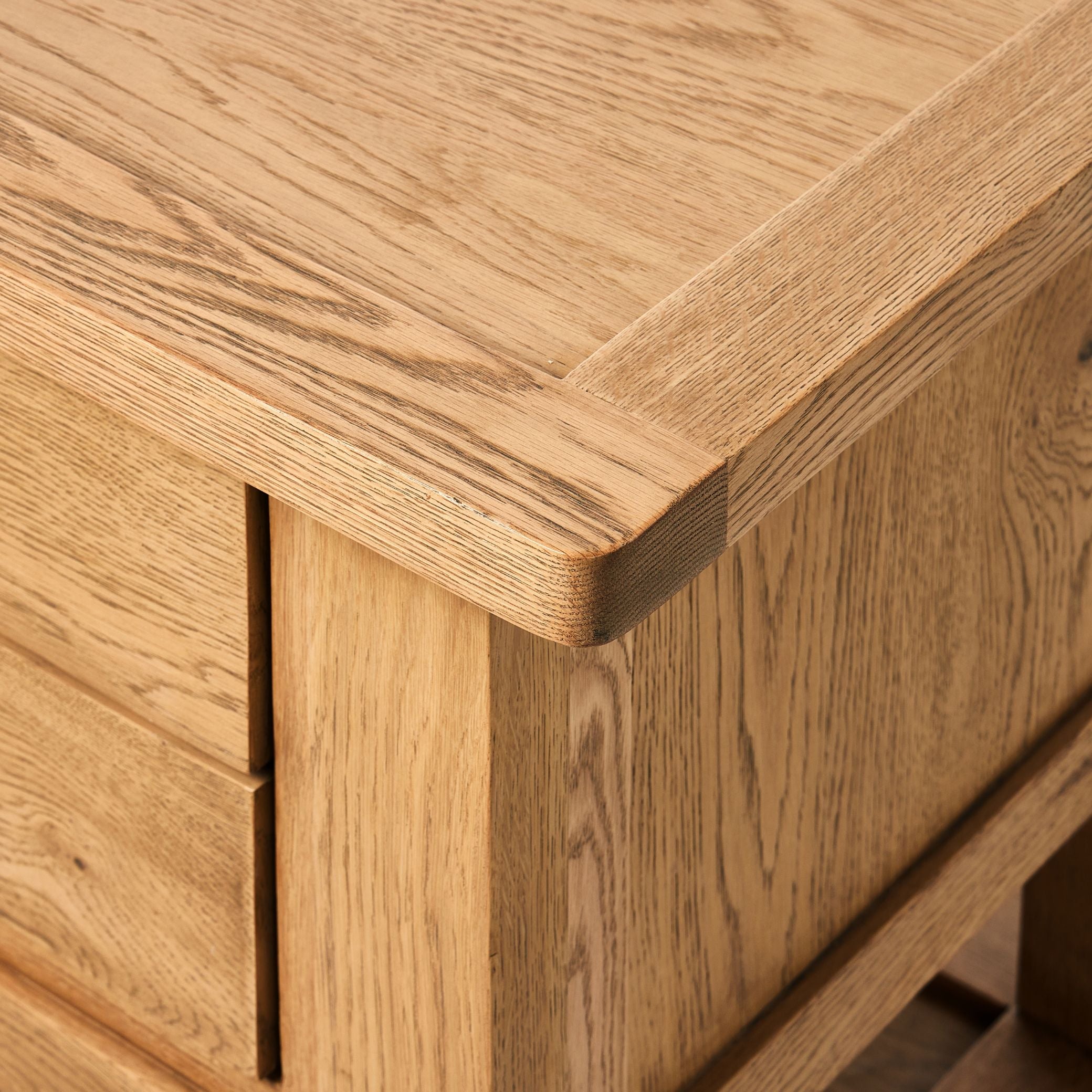 Evans Nightstand
