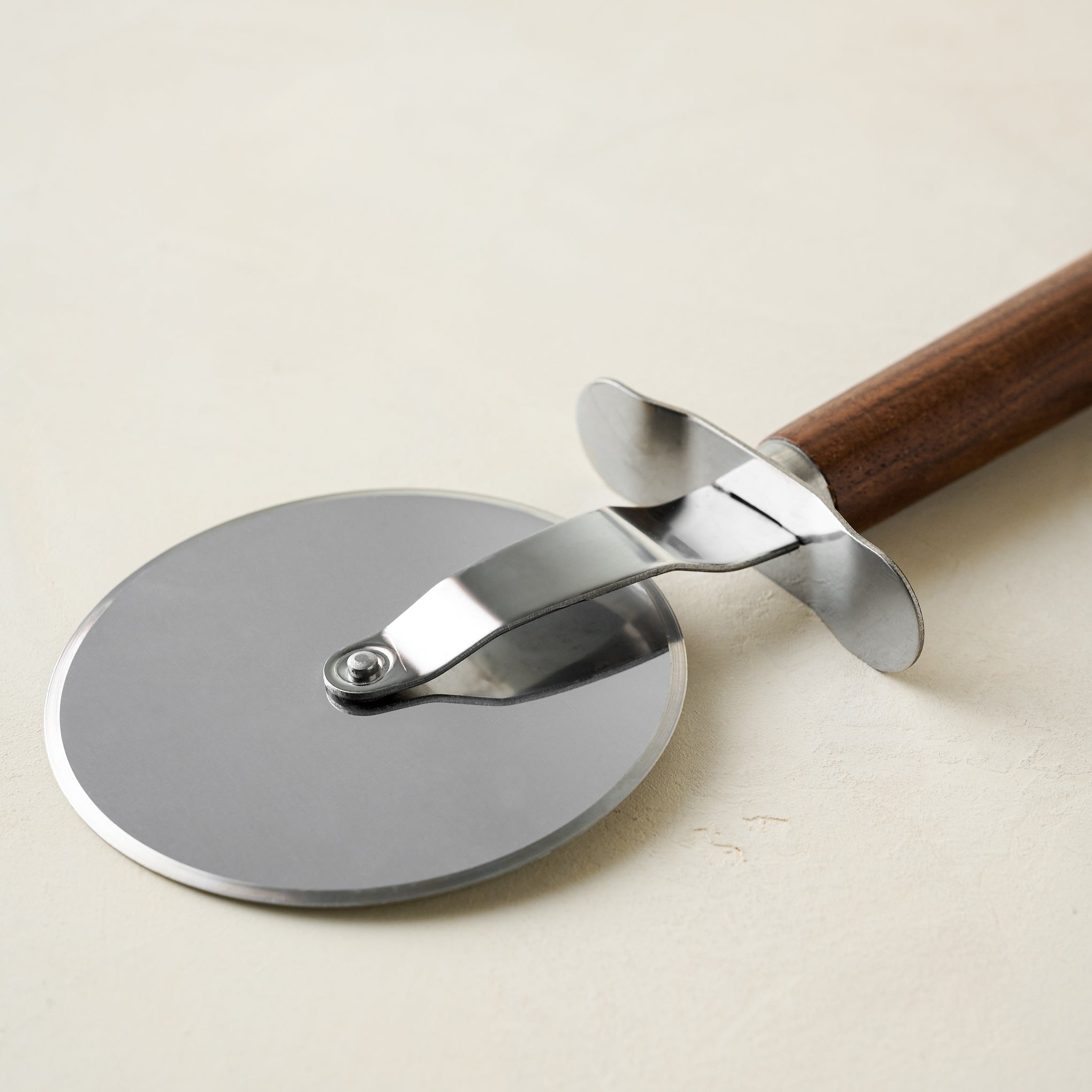 Gristmill Collection Walnut Handle Pizza Cutter
