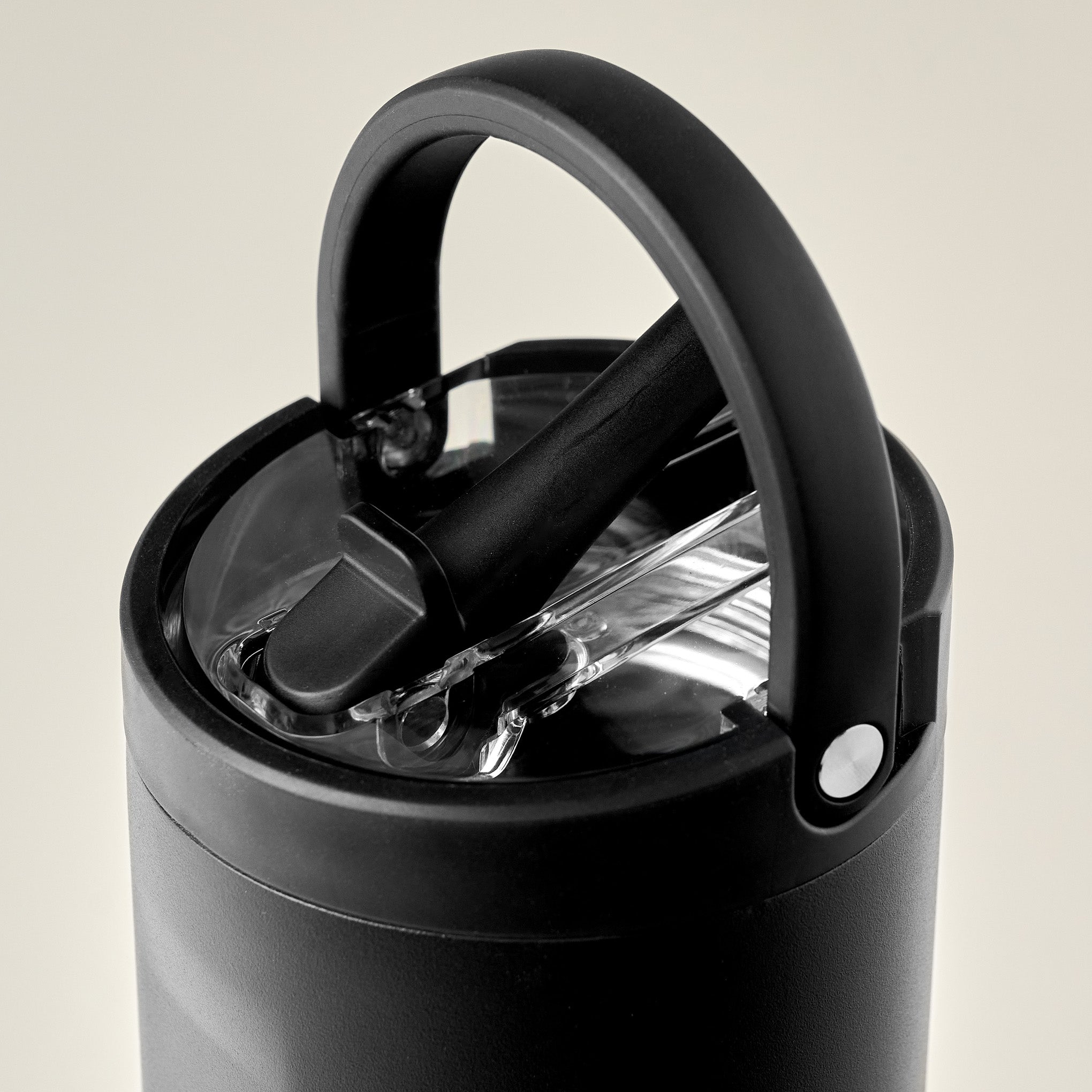 Magnolia Black 32oz Sport Tumbler