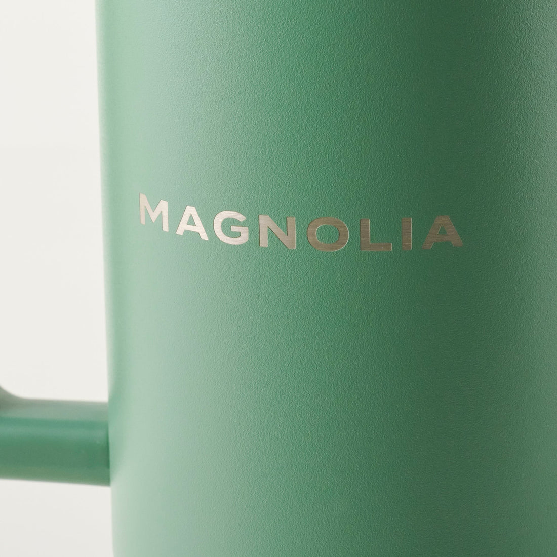 Magnolia Blocked Sage 32oz Hydrojug Traveler