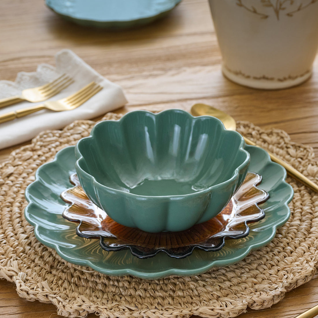 Seagrass Scalloped Cereal Bowl