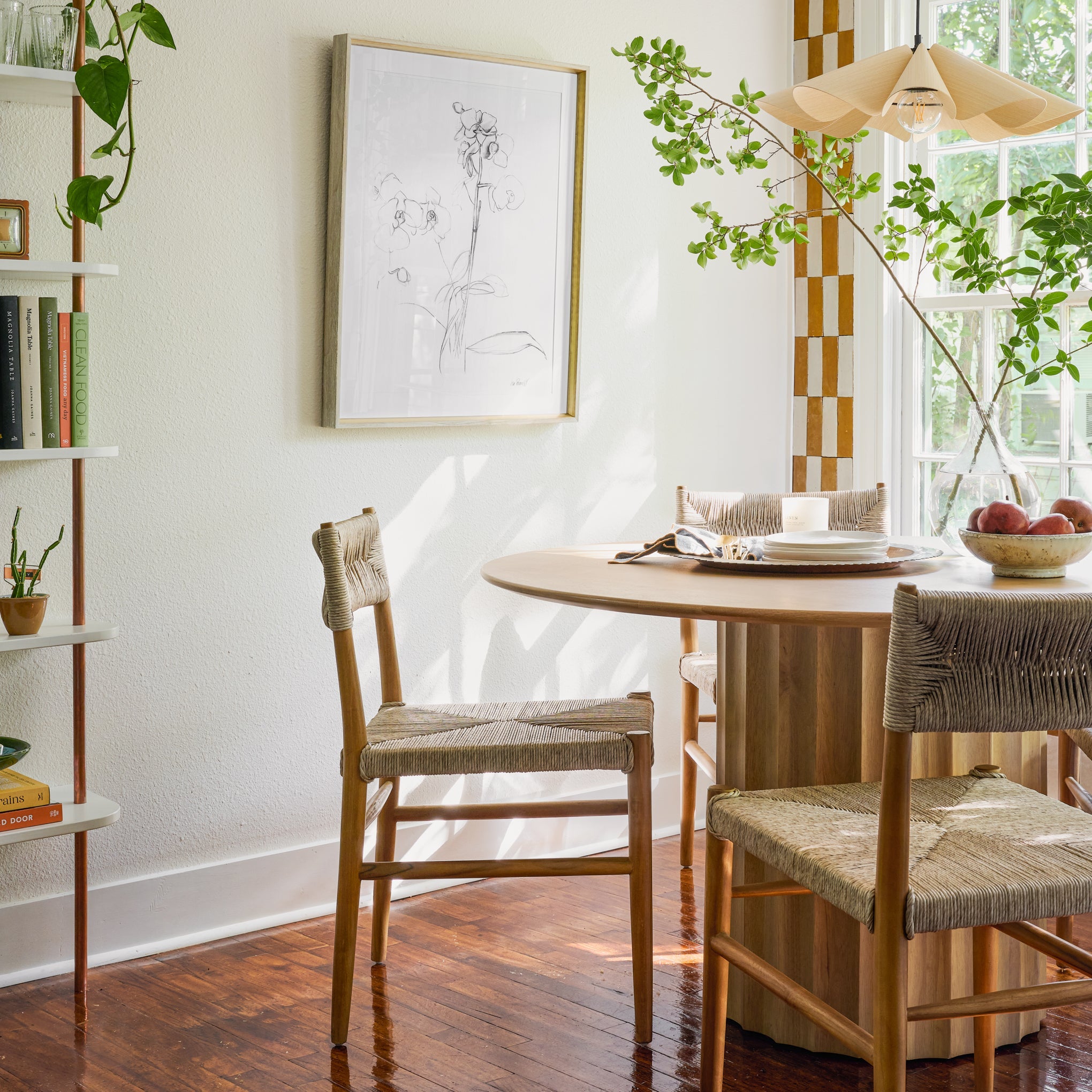 Lillian Dining Table