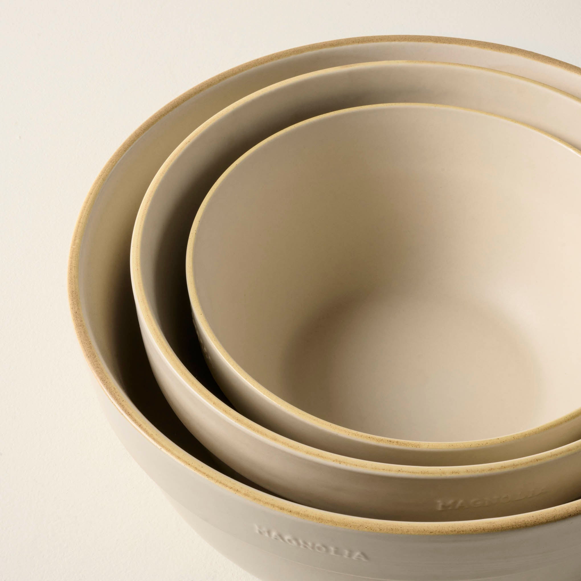 Set of Vintage-Inspired Mixing Bowls