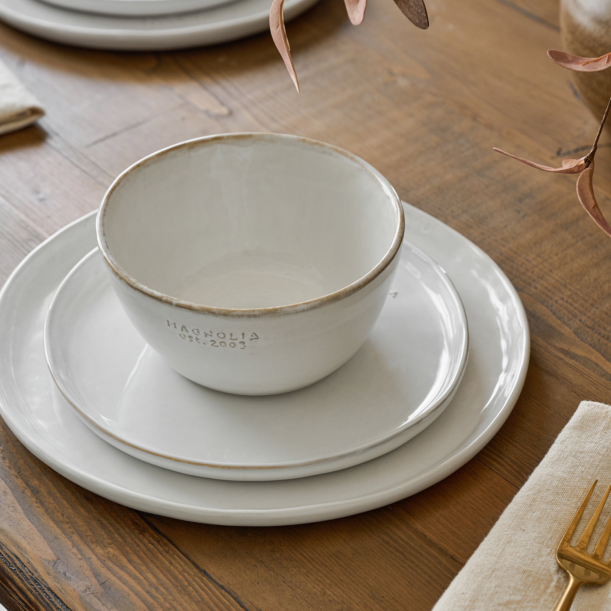 Magnolia Est. Plate