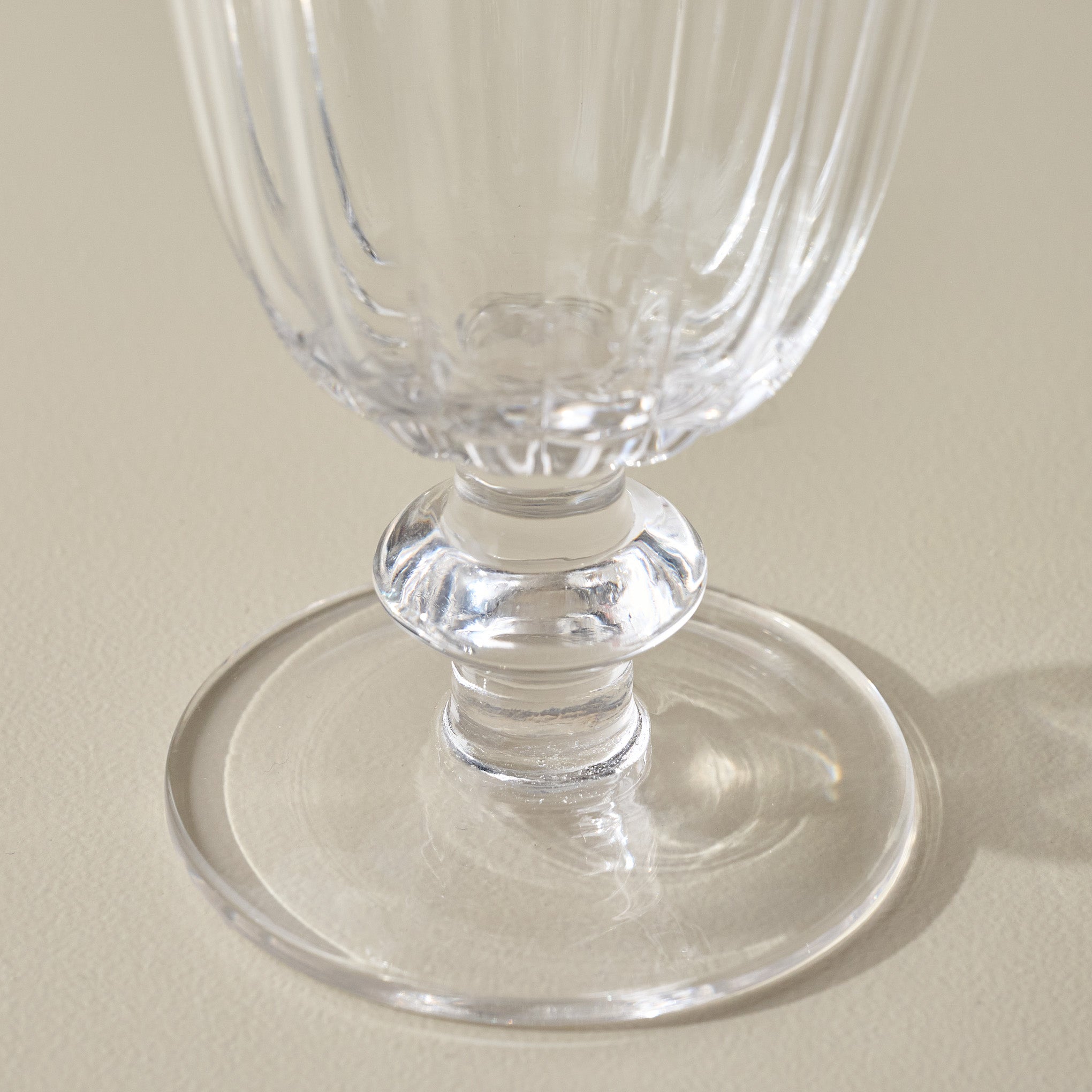 Scalloped Rim Glass Tumbler