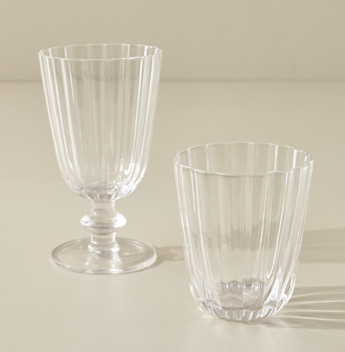 Scalloped Rim Glass Tumbler