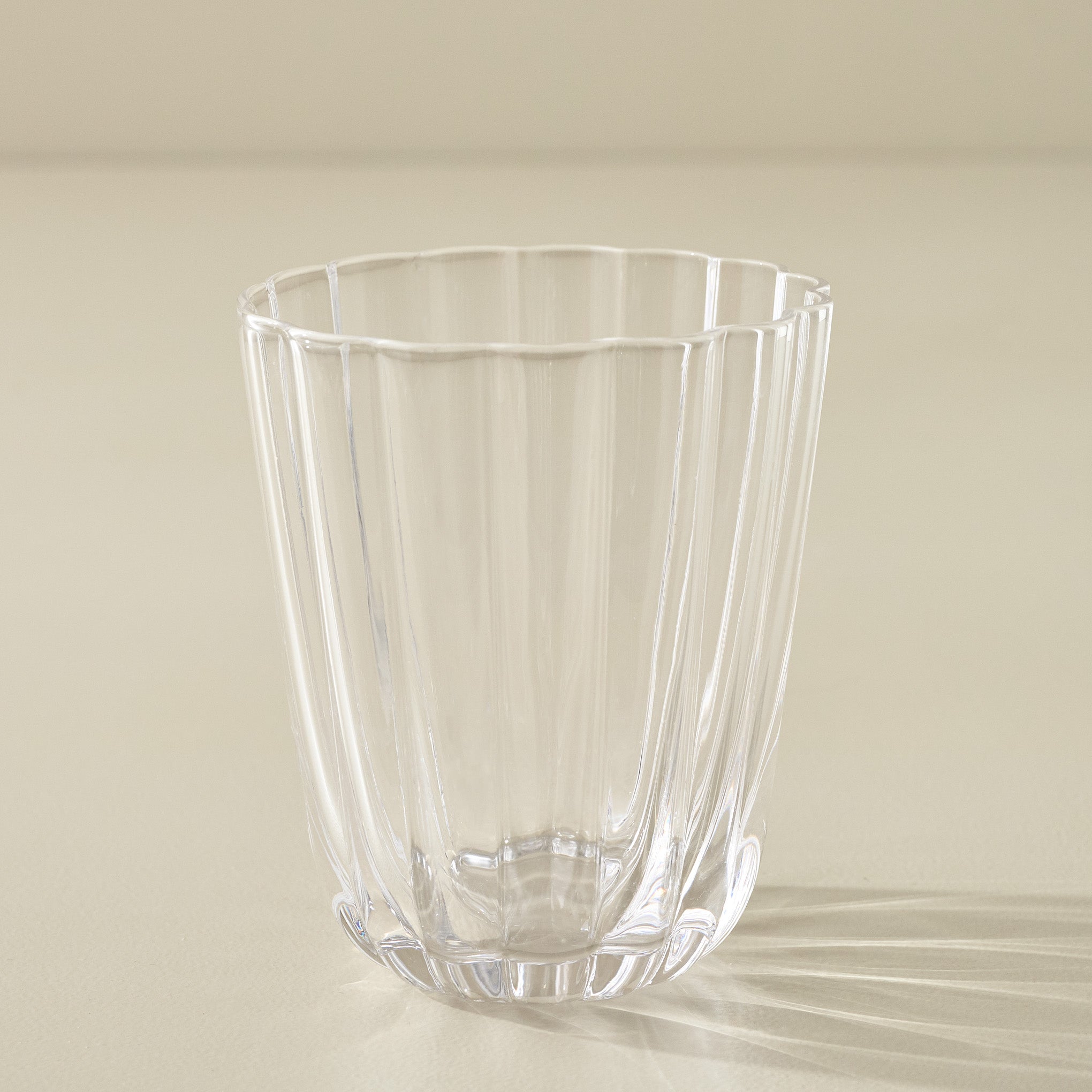 Scalloped Rim Glass Tumbler