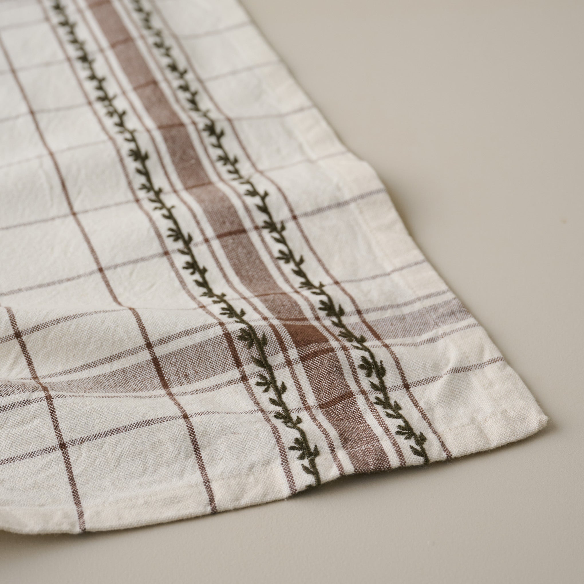 Talia Woven Grid Napkin Set of Four