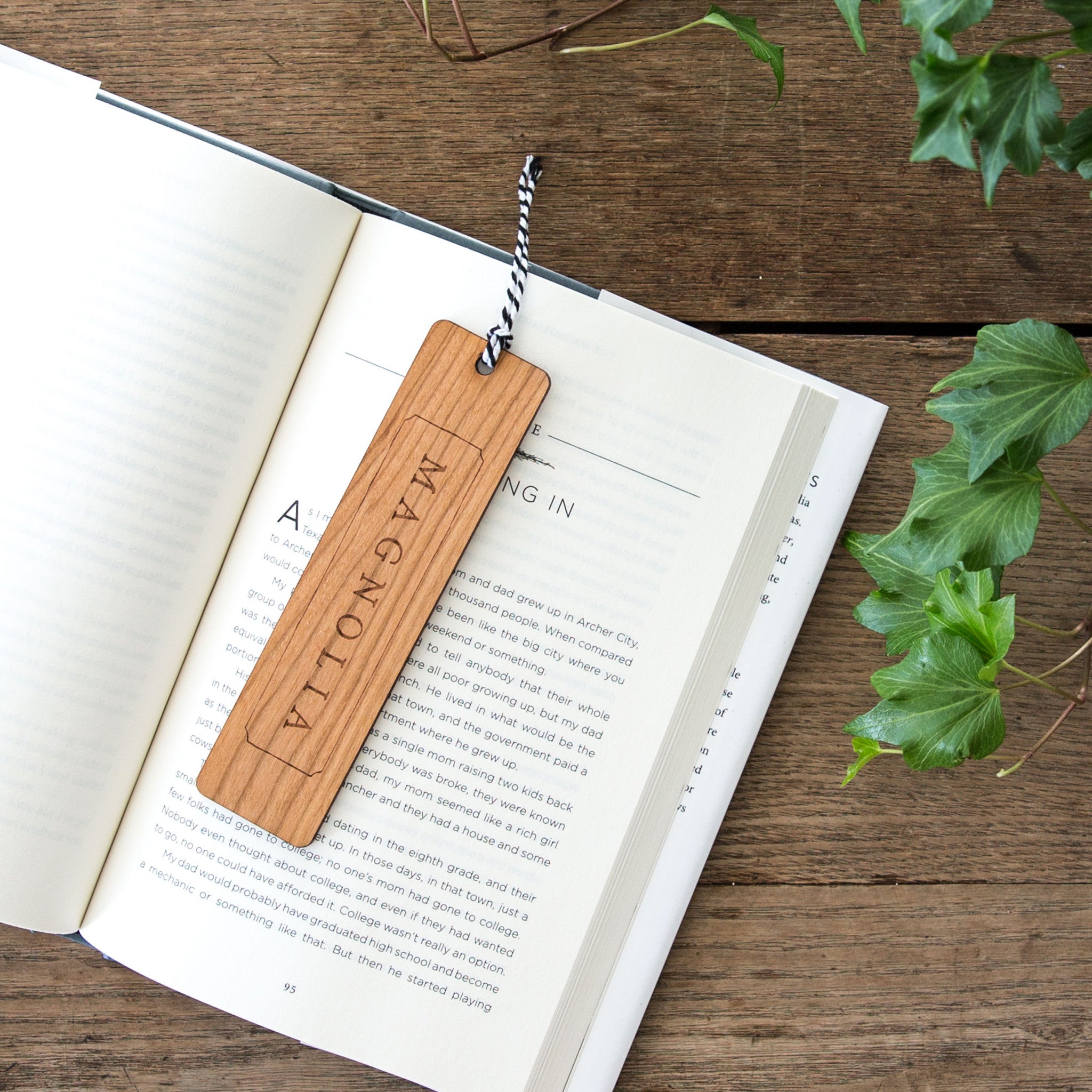 Magnolia Wooden Bookmark