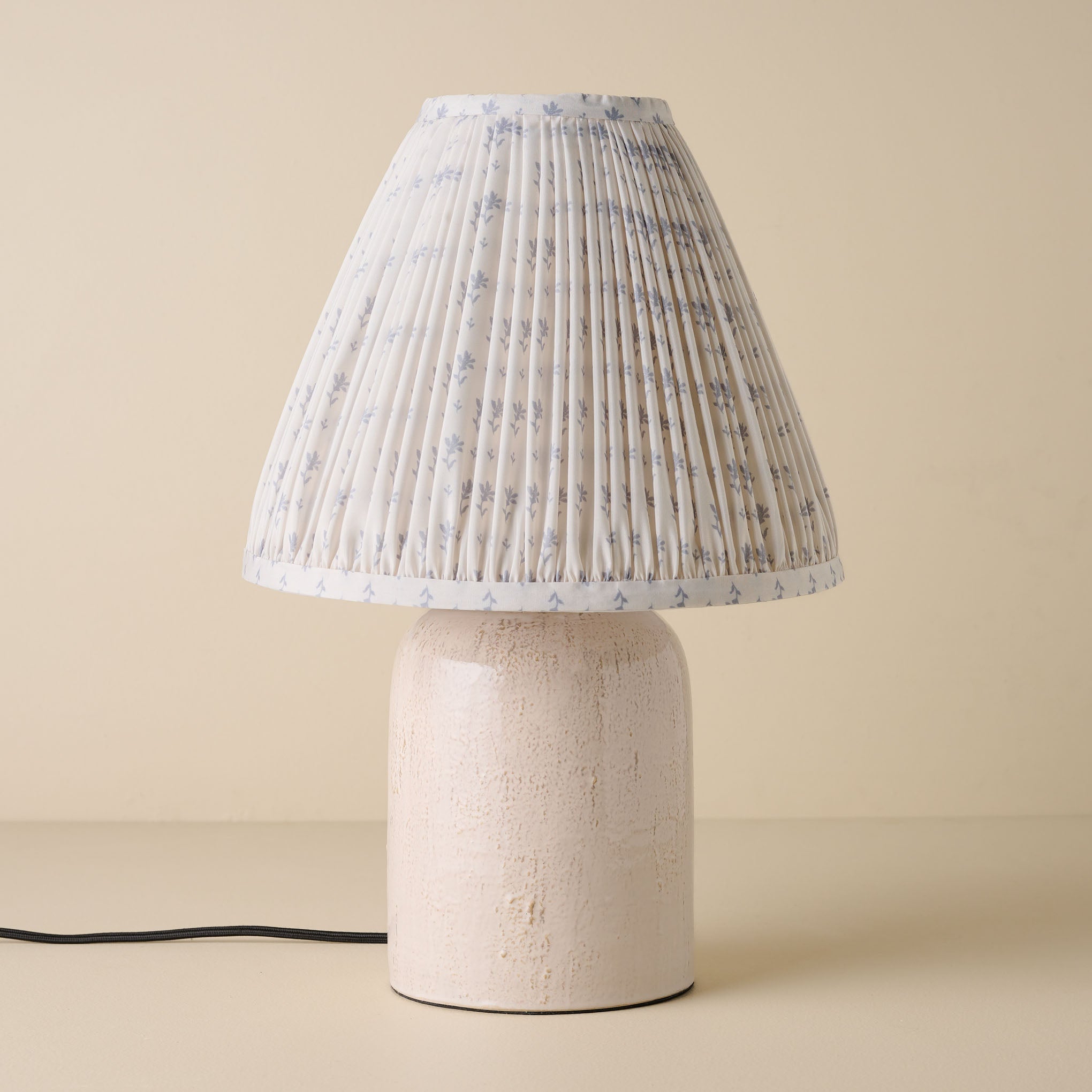 Farrah Table Lamp - Textured Cream
