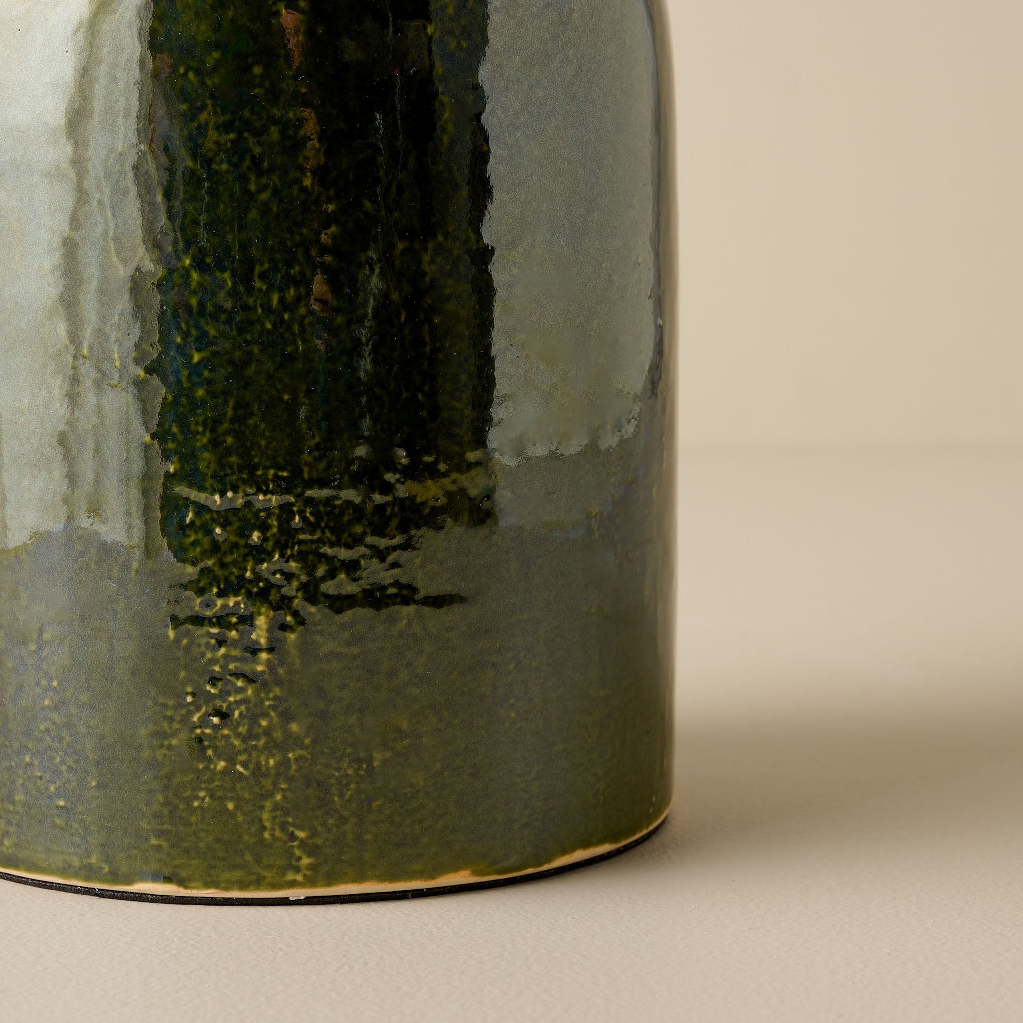 Farrah Table Lamp - Textured Green