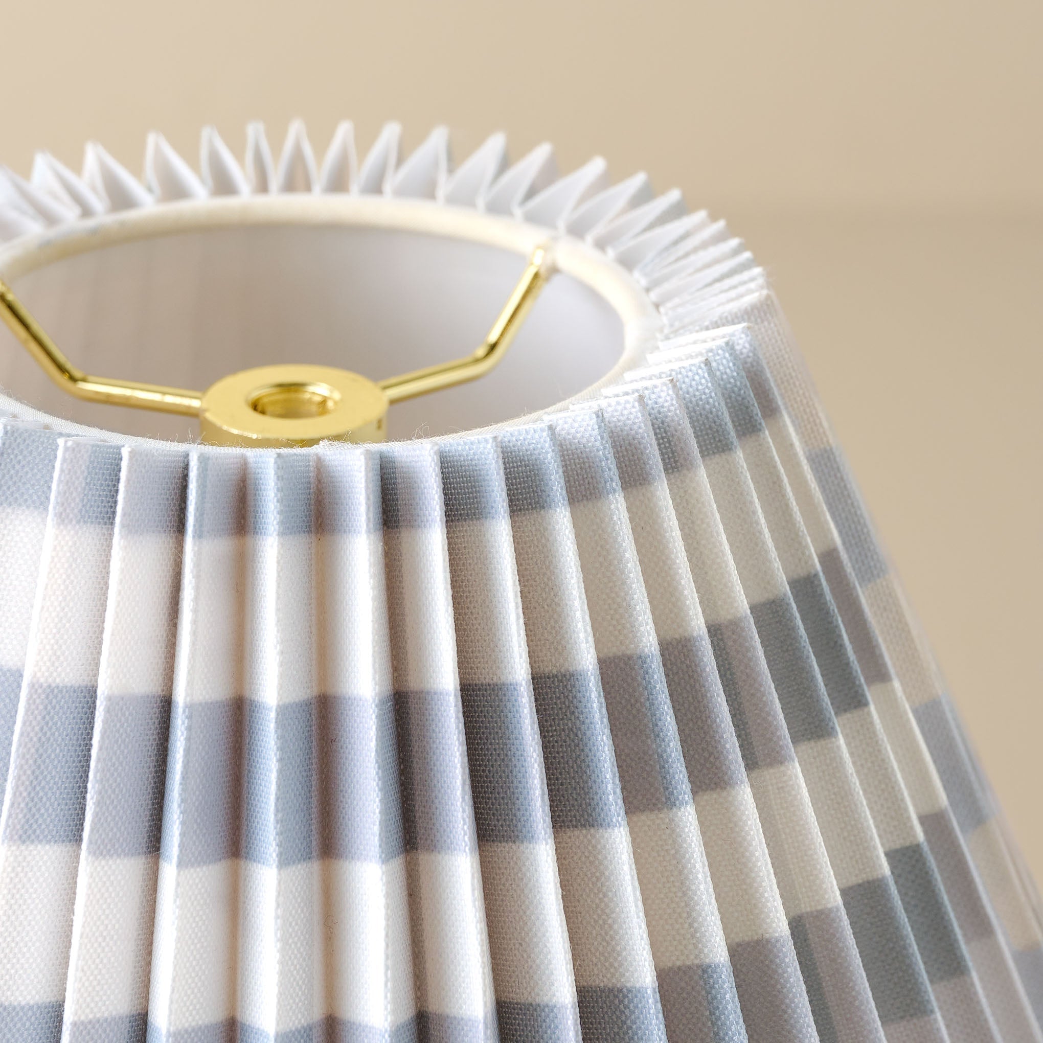Farrah Table Lamp - Textured Cream