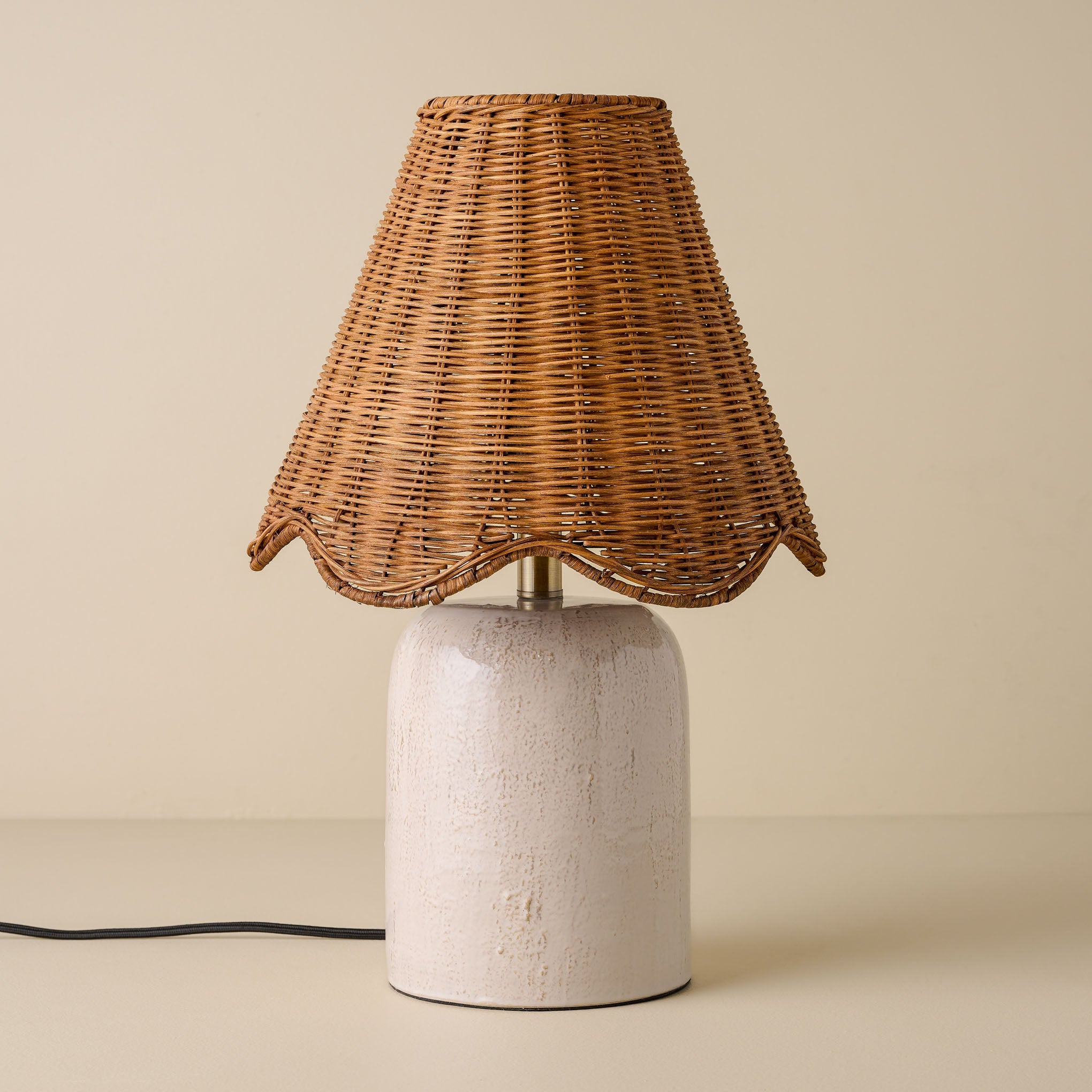 Farrah Table Lamp - Textured Cream