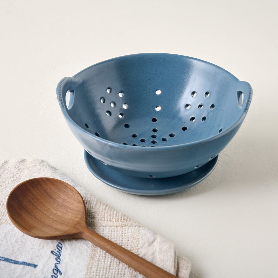 Maribel Stoneware Colander + Plate