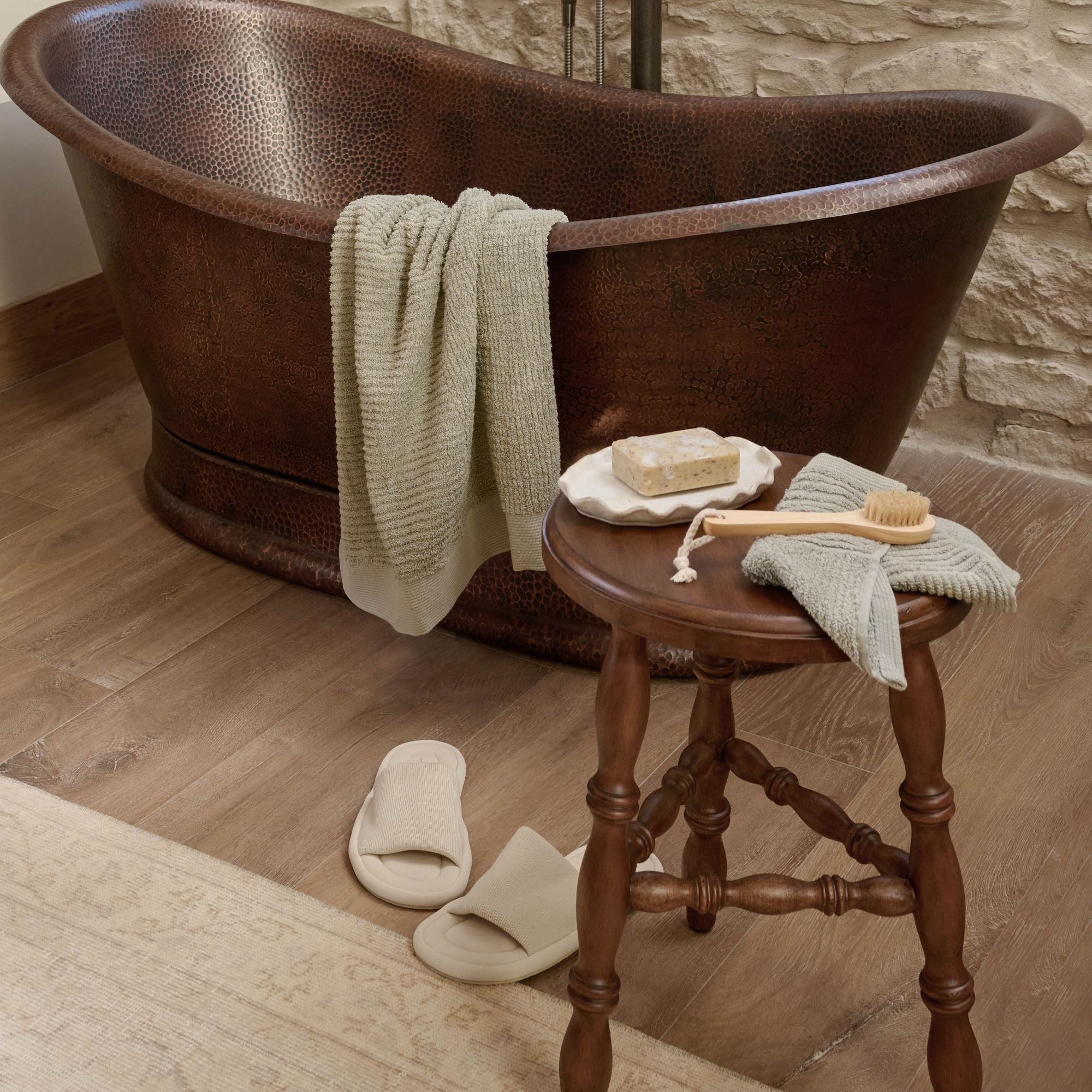 Lavinia Turned Leg Stool (short)